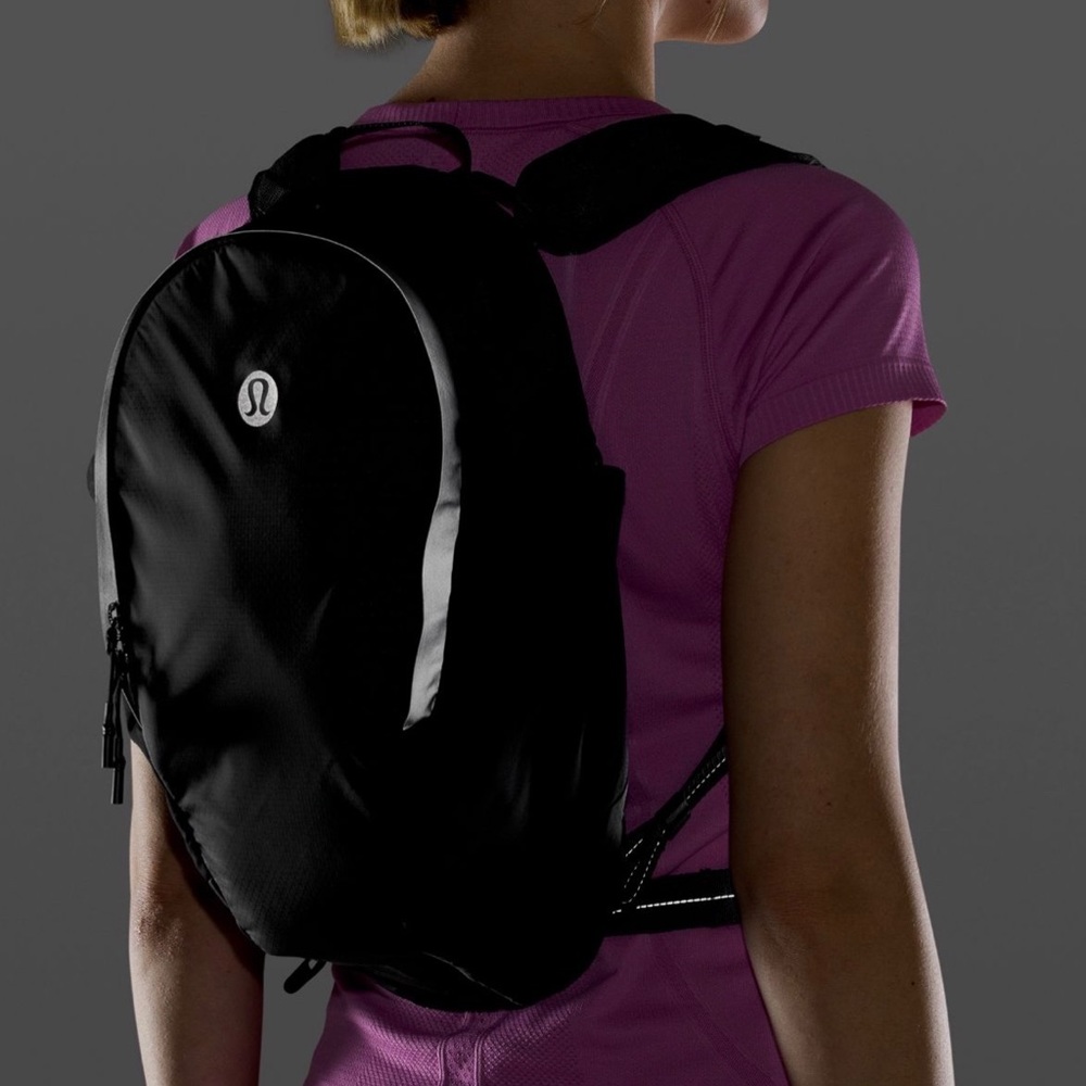 Brand new Lululemon Fast and Free backpack